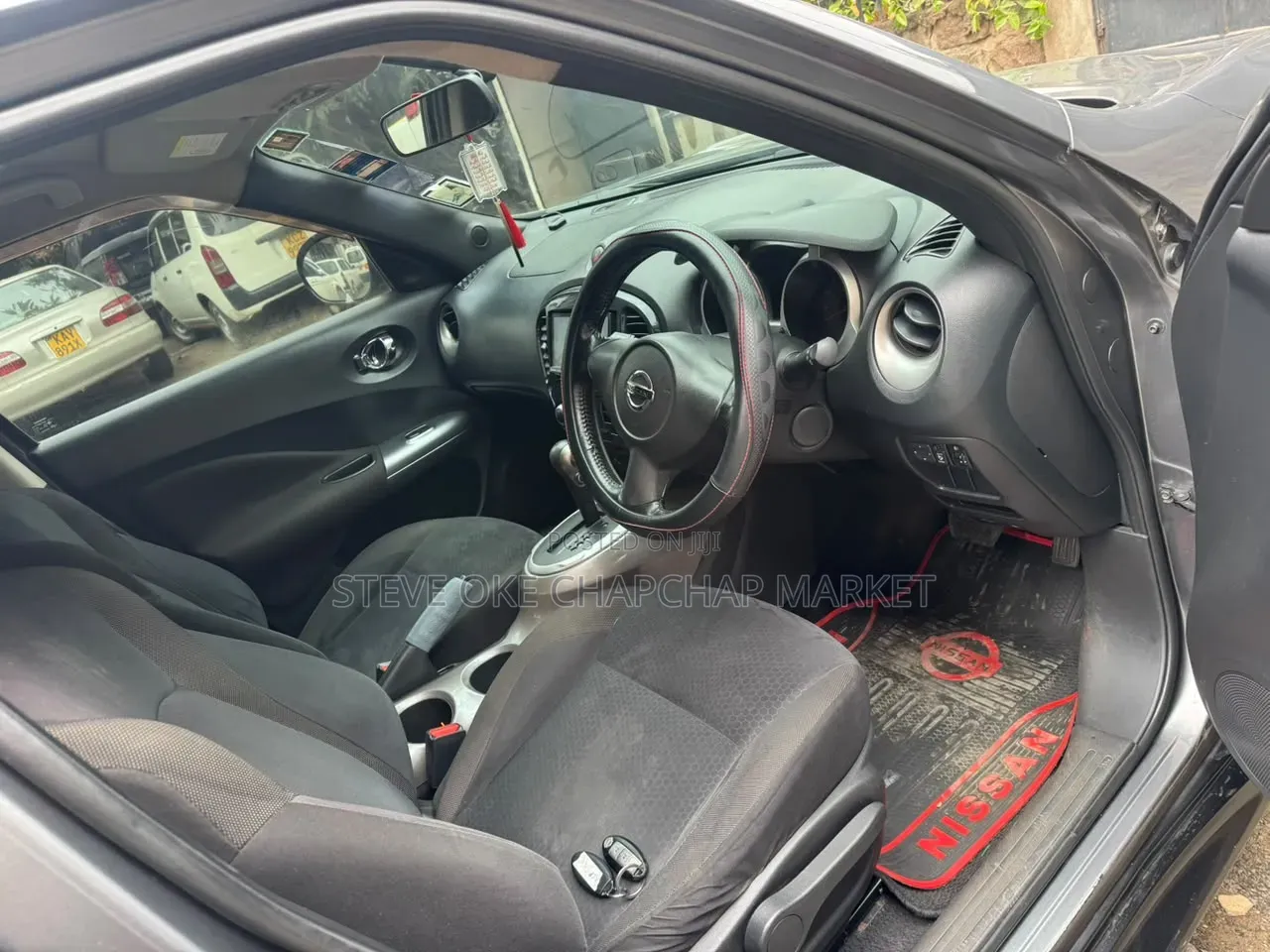 Nissan Juke 2011 Gray