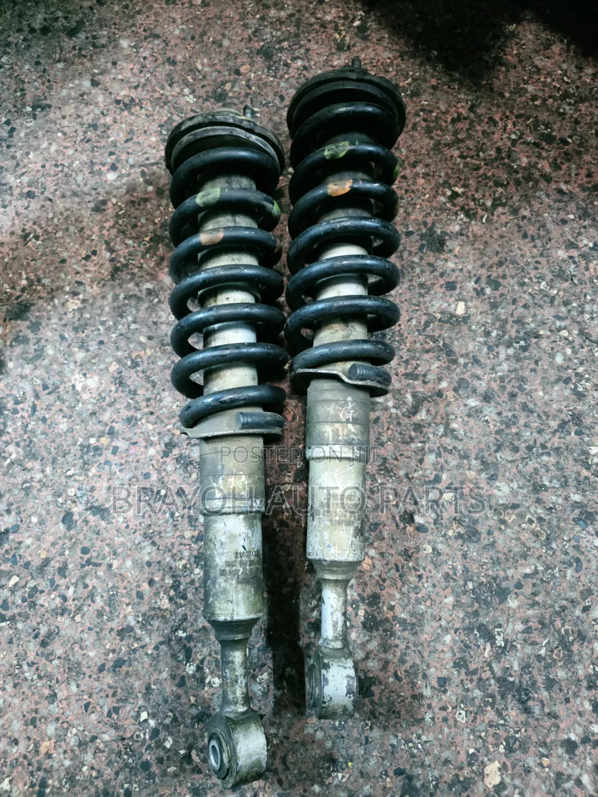 Hilux 4wd/2wd Front Shock