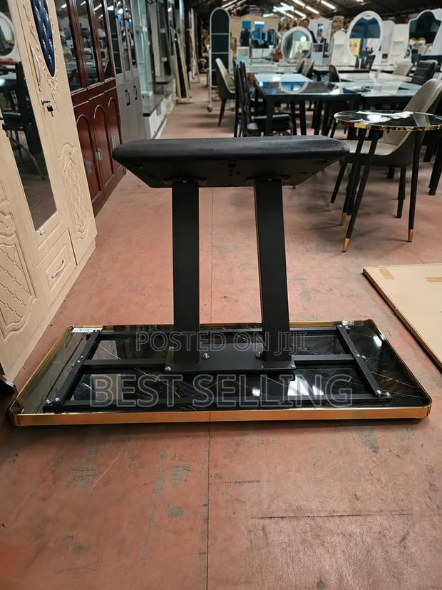 Modern and Stylish Rectangular Dining Table - thumbnail 2