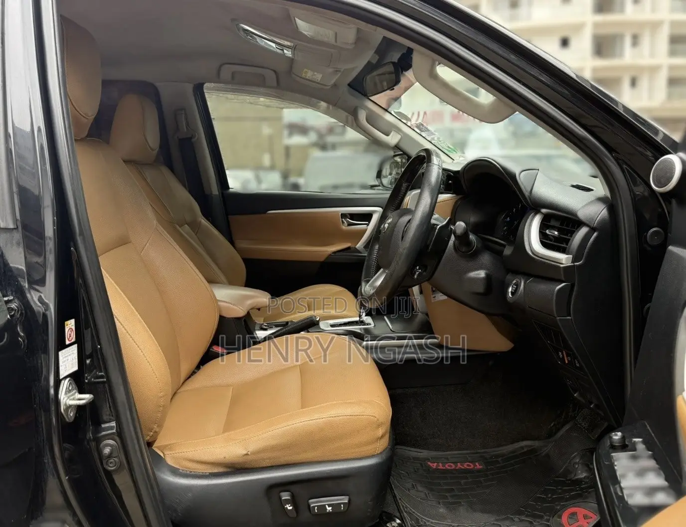 Toyota Fortuner 2016 Black