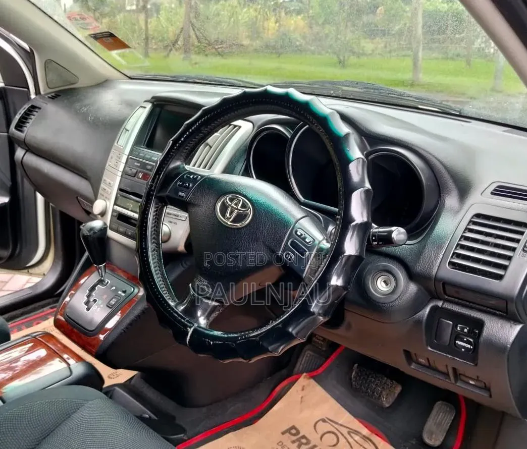 Toyota Harrier 2010 White