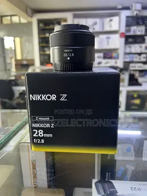 Nikon Nikkor Z 28mm F/2.8 Lens