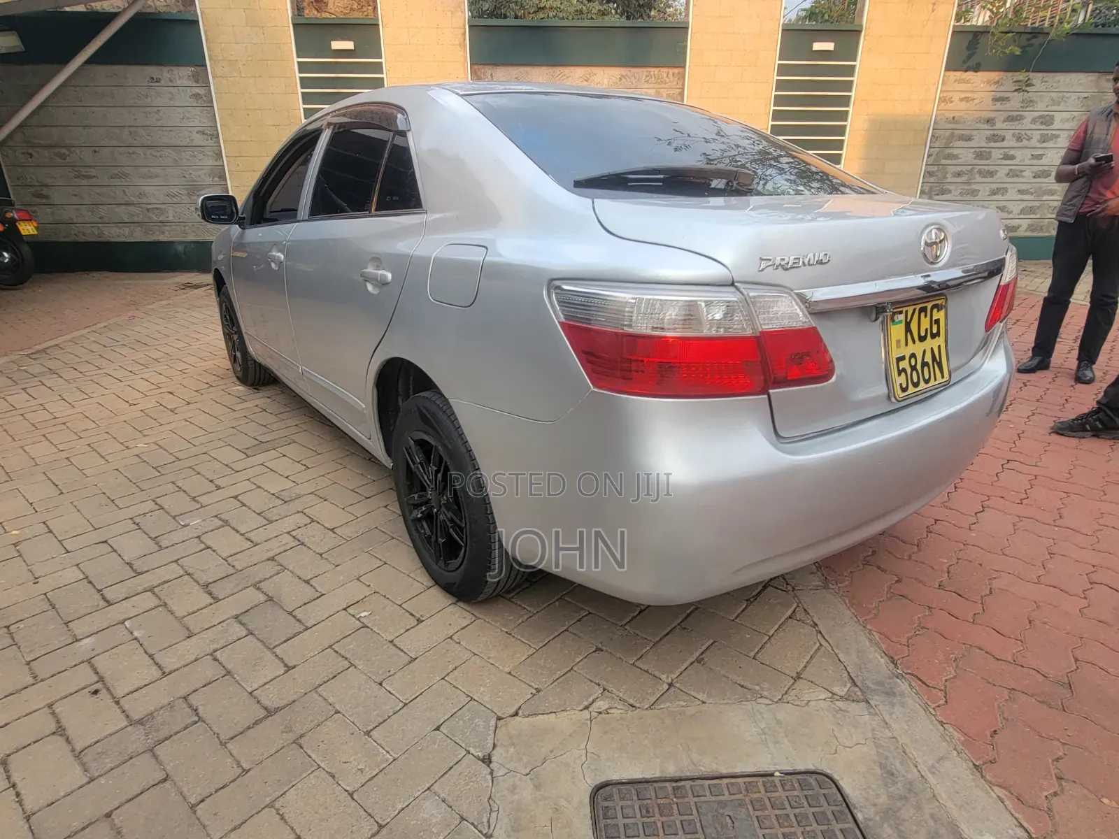 Toyota Premio 2009 Silver