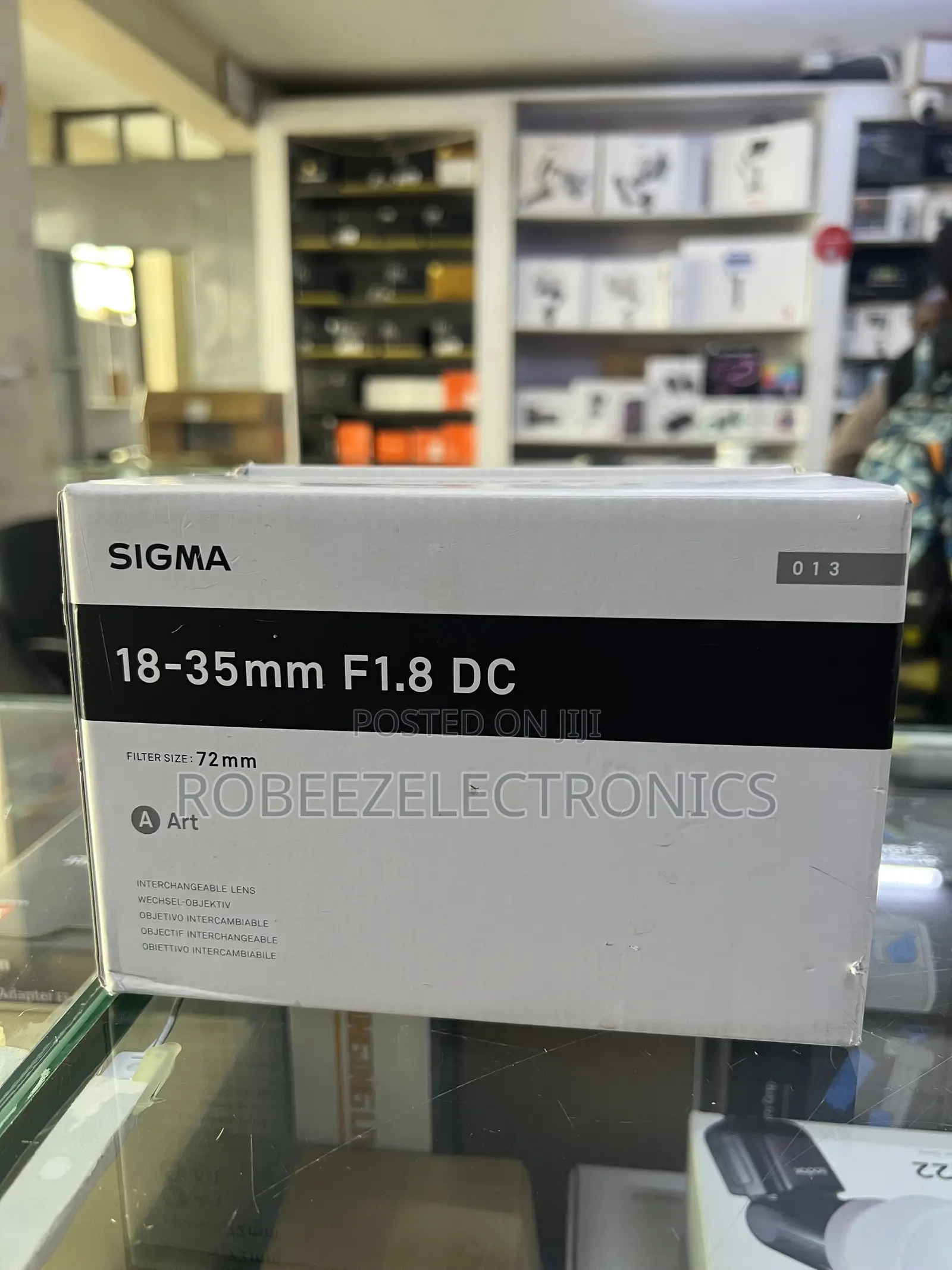 Sigma 18-35mm F/1.8 DC HSM Art Lens for Nikon F