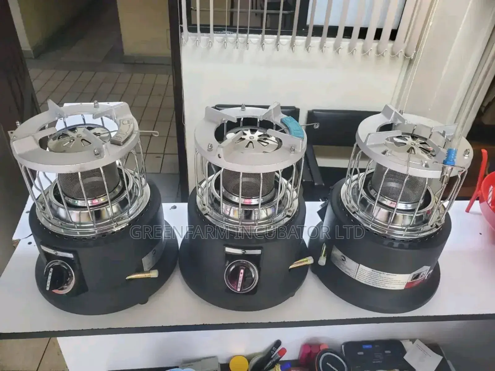 Ampier Gas (Chicks Gas Brooder)