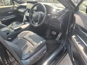 Toyota Harrier 2020 Black