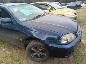 Toyota Caldina 2000 Blue