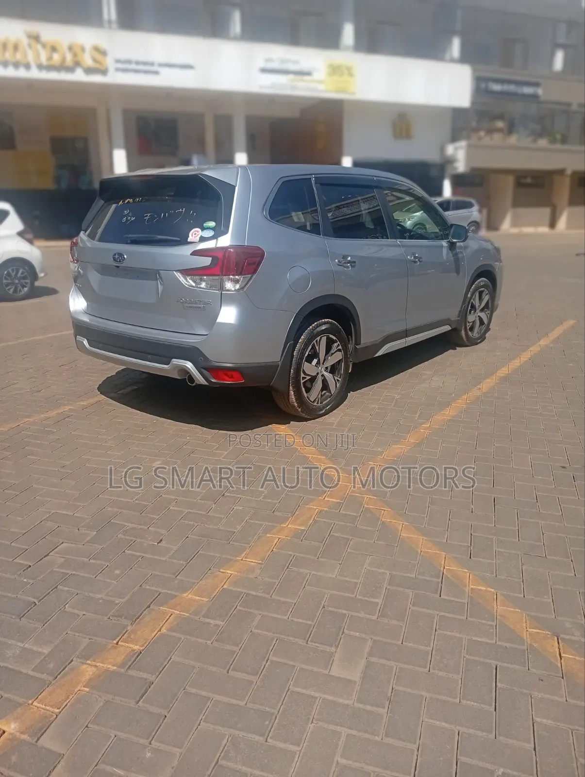 Subaru Forester 2018 Silver