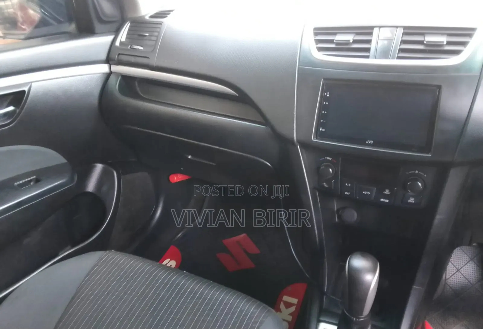 Suzuki Swift 2013 Red