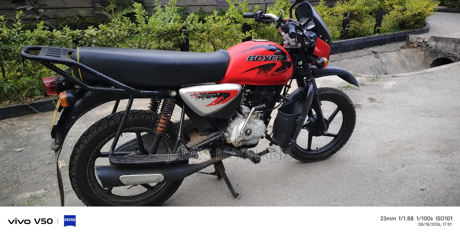 Bajaj Boxer 150 UG 2026 Red