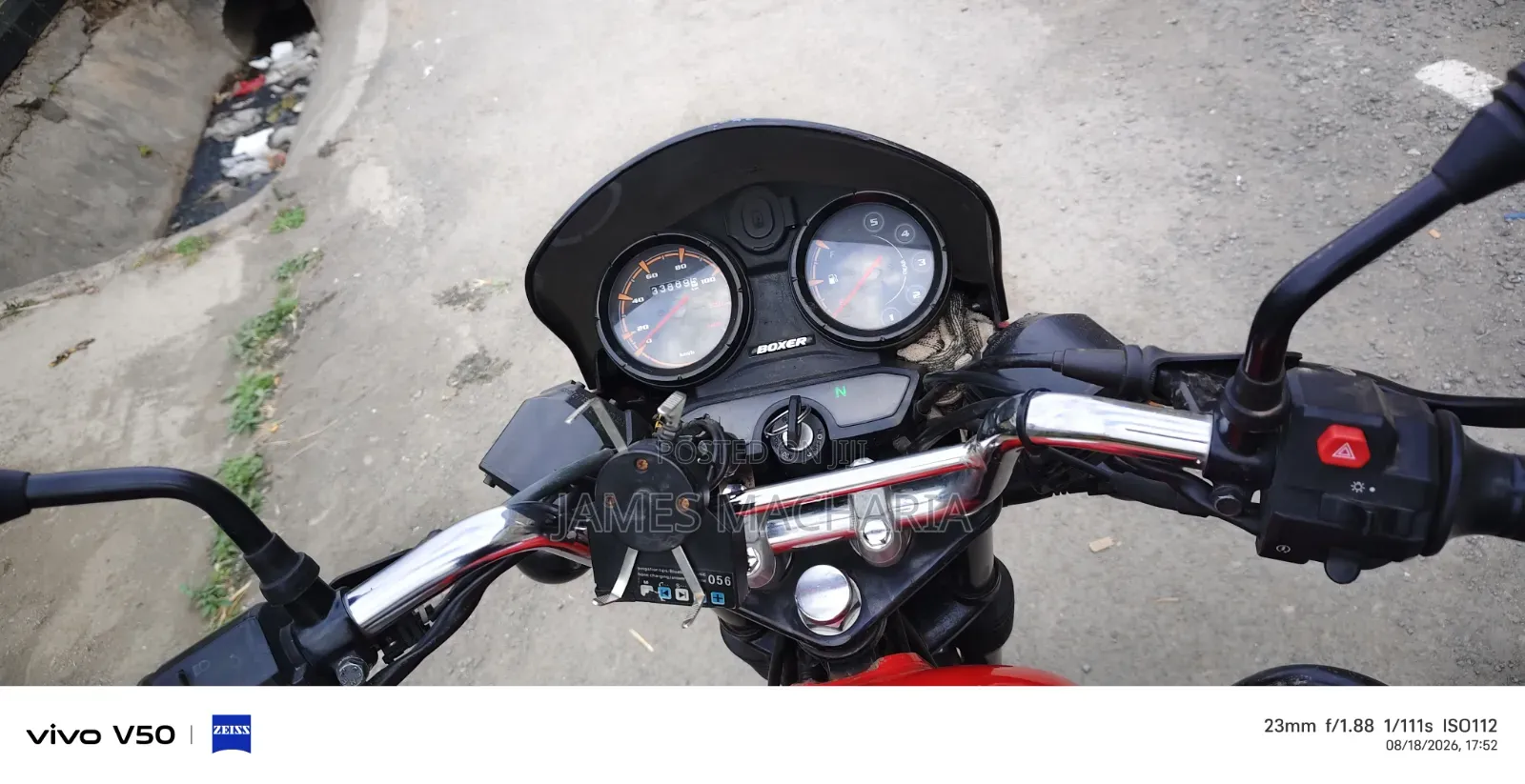 Bajaj Boxer 150 UG 2026 Red