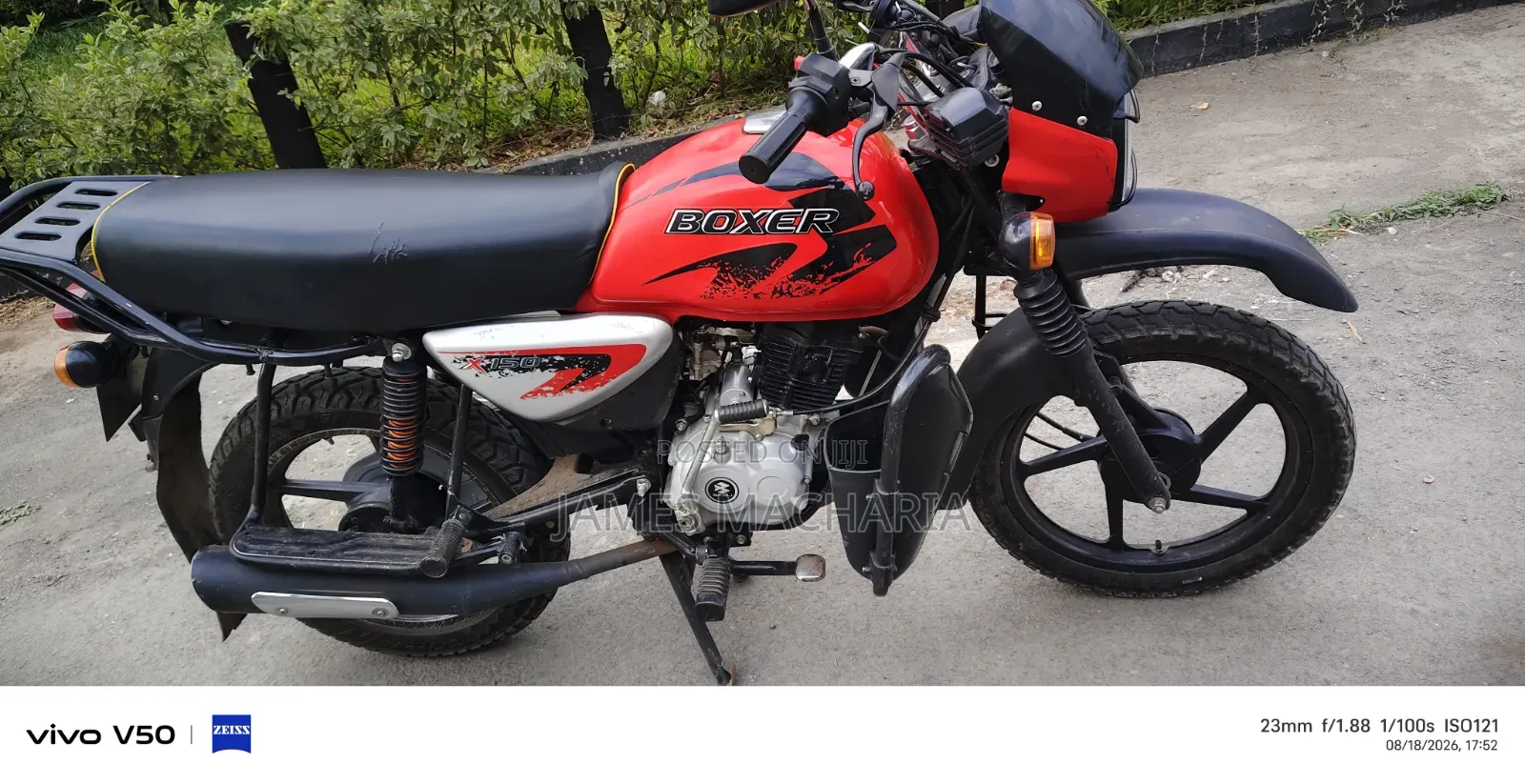 Bajaj Boxer 150 UG 2026 Red
