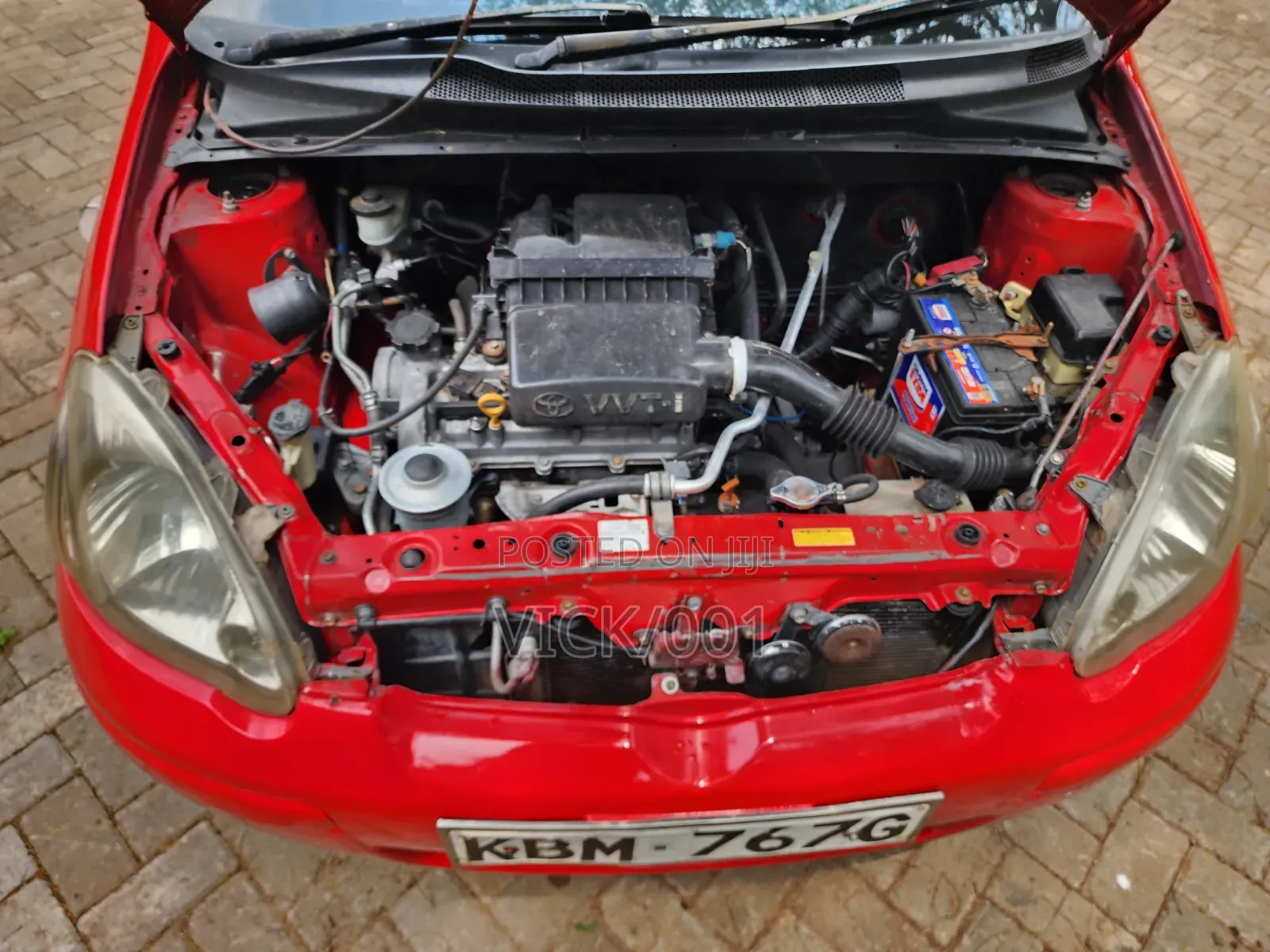 Toyota Vitz 1.0 FWD 5dr 2004 Red