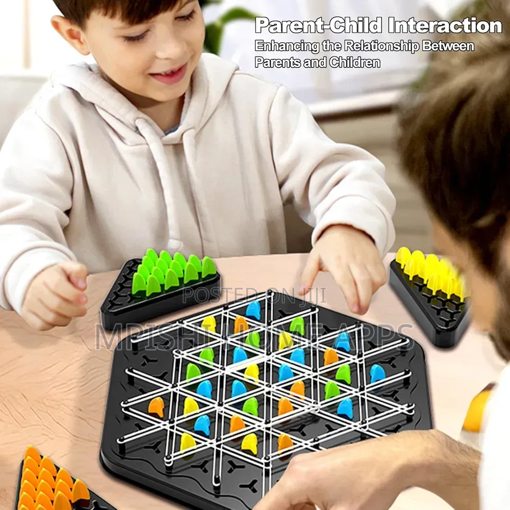 Chain Triangle Chess Game