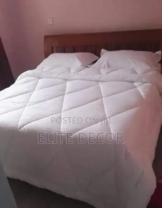 Professional Jiji Title: Plain White Unbinded Duvet Set 6×6