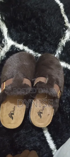 Fluffy Clogs