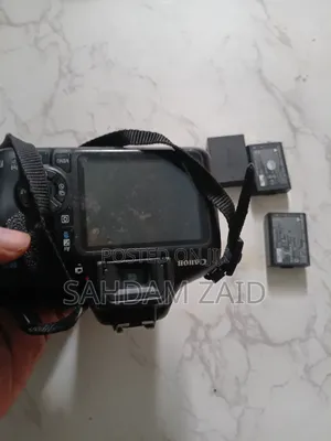 Canon 1300d