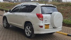 Toyota RAV4 2009 White