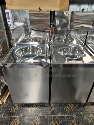 Handwashing Sink With Soap Dispenser