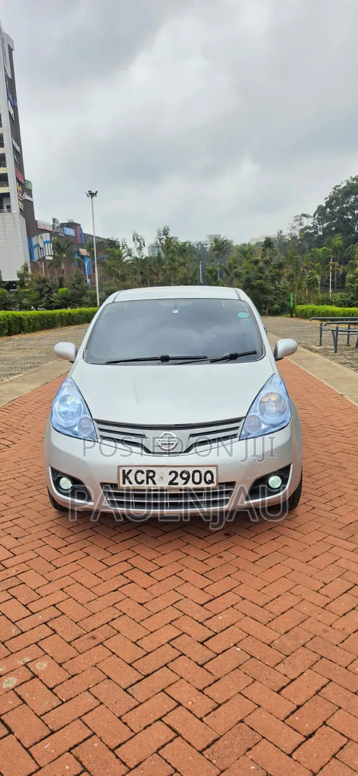 Nissan Note 2011 Silver