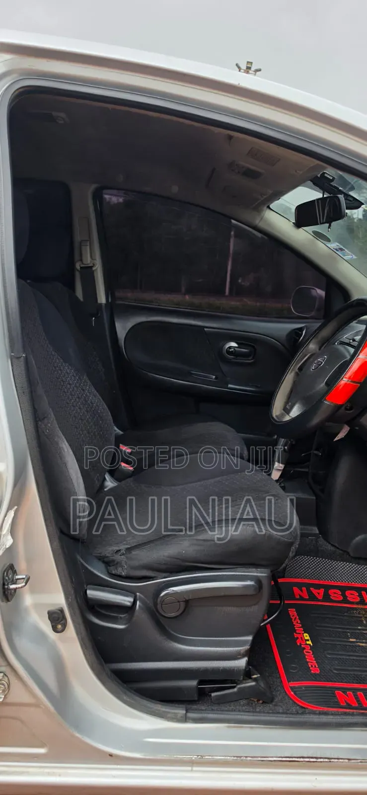 Nissan Note 2011 Silver