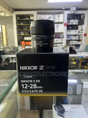 Nikon Nikkor Z Dx 12-28mm F/3.5-5.6 Pz Vr Lens