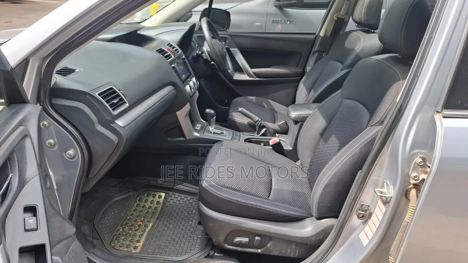 Subaru Forester 2015 Silver