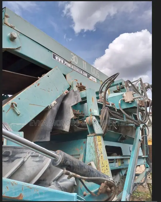 Chiftain 600 Power Screen Crusher
