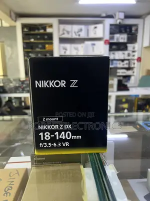 Nikon Nikkor Z DX 18-140mm F/3.5-6.3 VR Lens