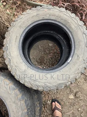 Tyre 265/65 R17