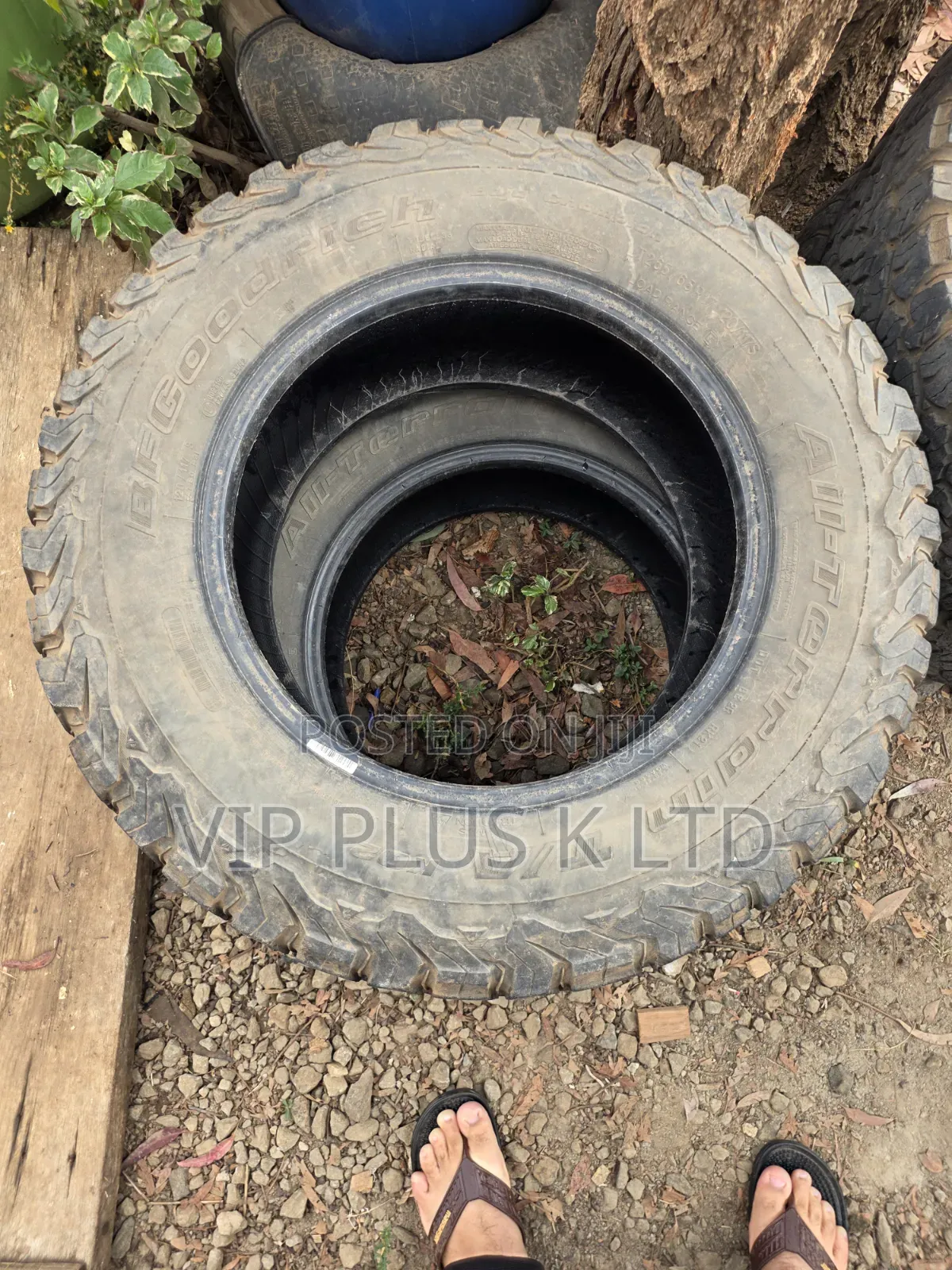 Tyre 265/65 R17