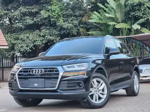 Audi Q5 2.0T Premium AWD quattro 2018 Black