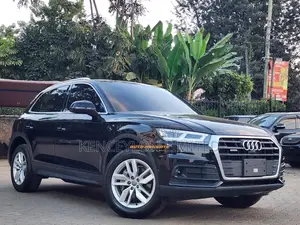 Audi Q5 2.0T Premium AWD quattro 2018 Black
