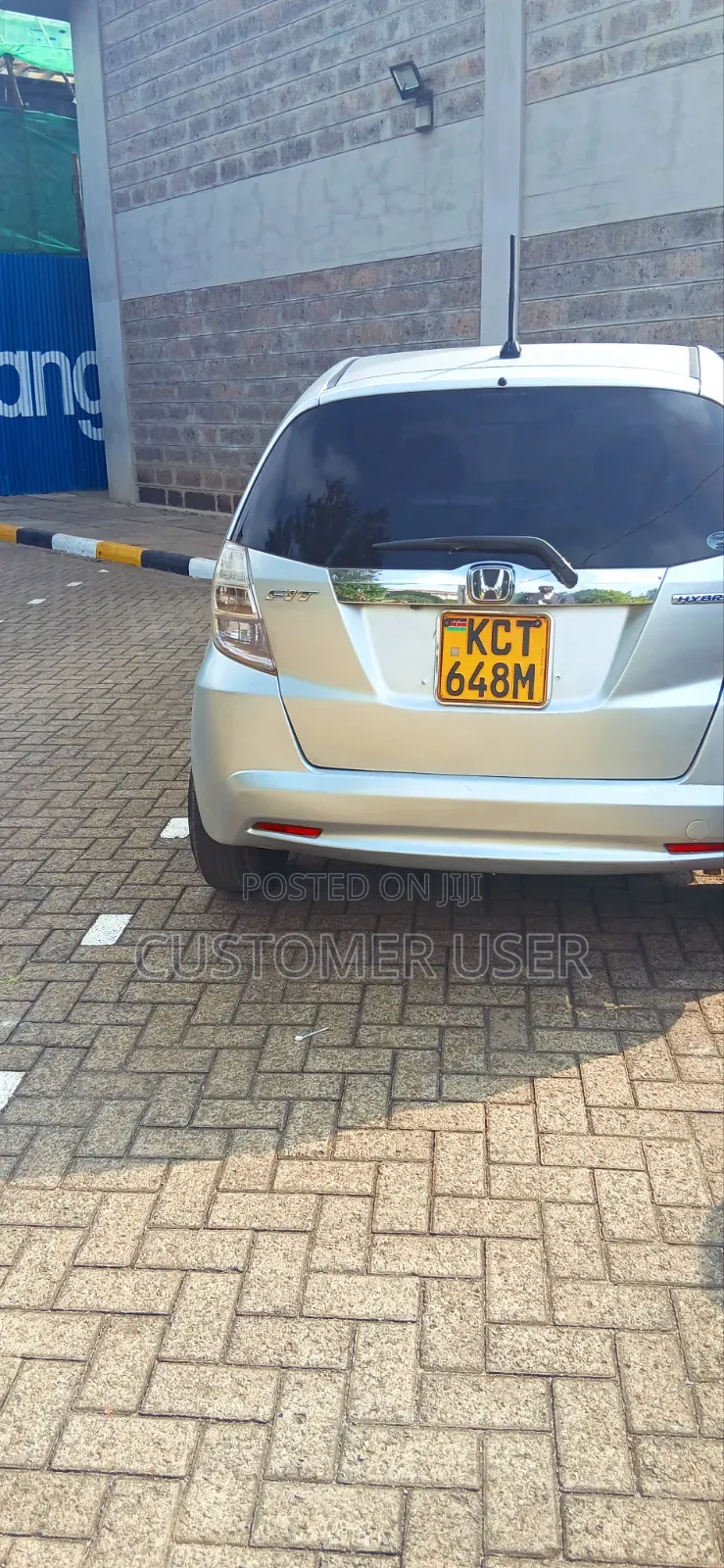 Honda Fit Automatic 2011 Silver