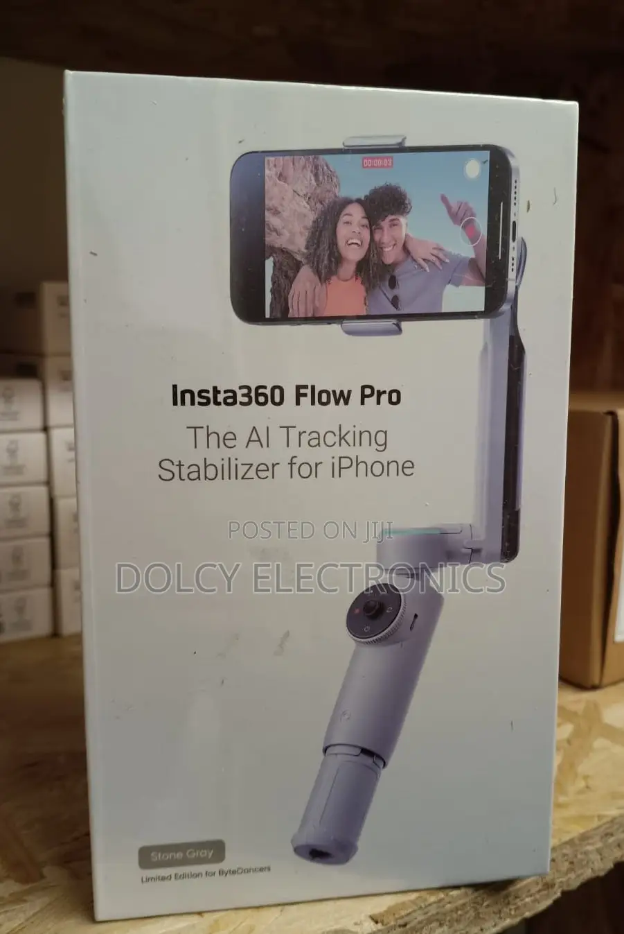 Insta360 Flow Pro