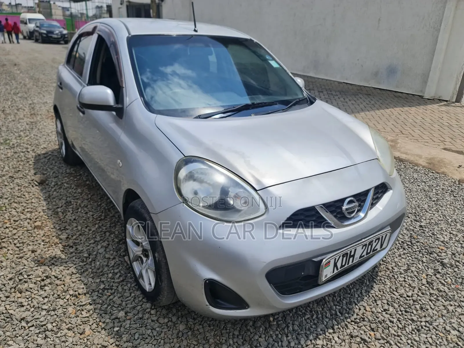 Nissan March 2014 Silver