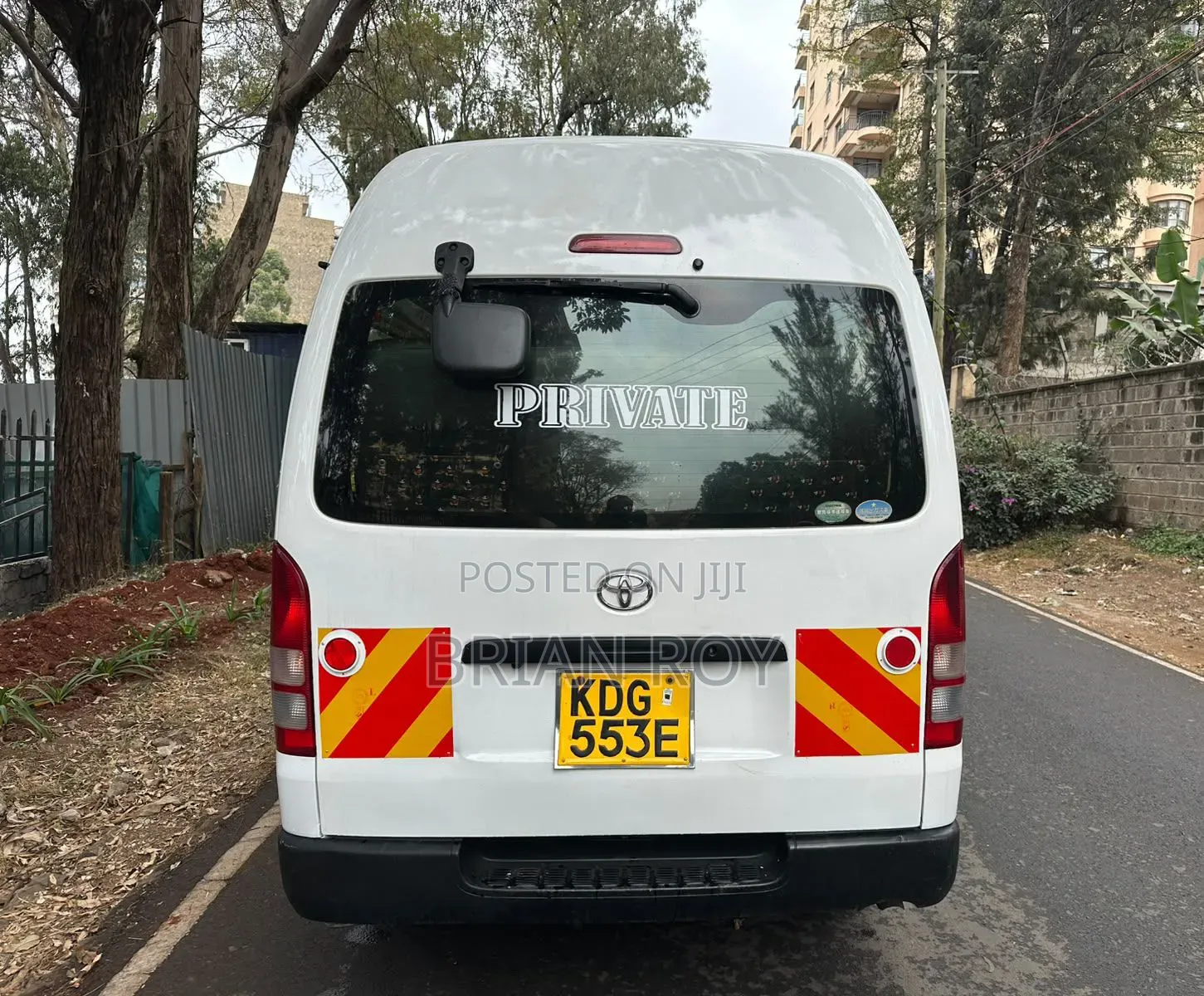 Toyota HiAce 2016 White