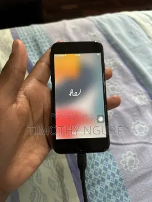 Apple iPhone 8 64 GB Black
