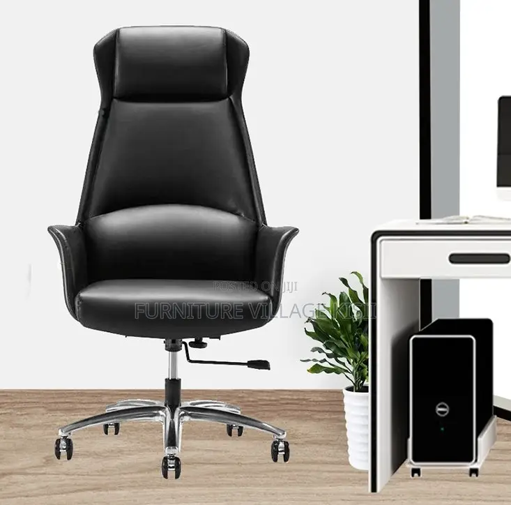Office Furniture: Leather High Back Office Chair