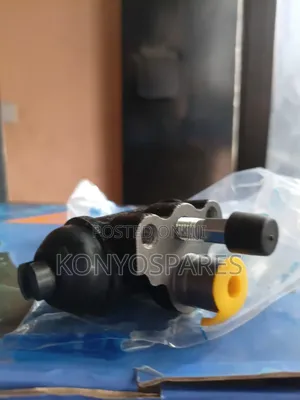 Rear Brake Wheel Cylinder C11