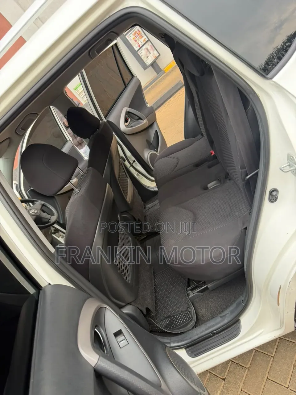 Toyota RAV4 2008 White