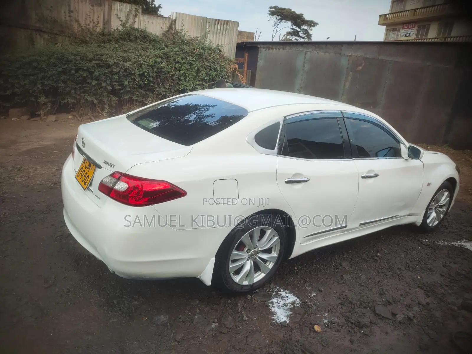 Nissan Fuga 2010 White