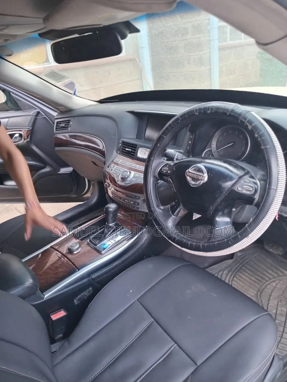 Nissan Fuga 2010 White