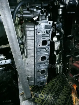 Cylinder Head 4jb1