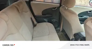 Honda Fit Automatic 2011 Red