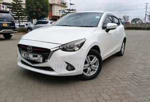 Mazda Demio 2018 White