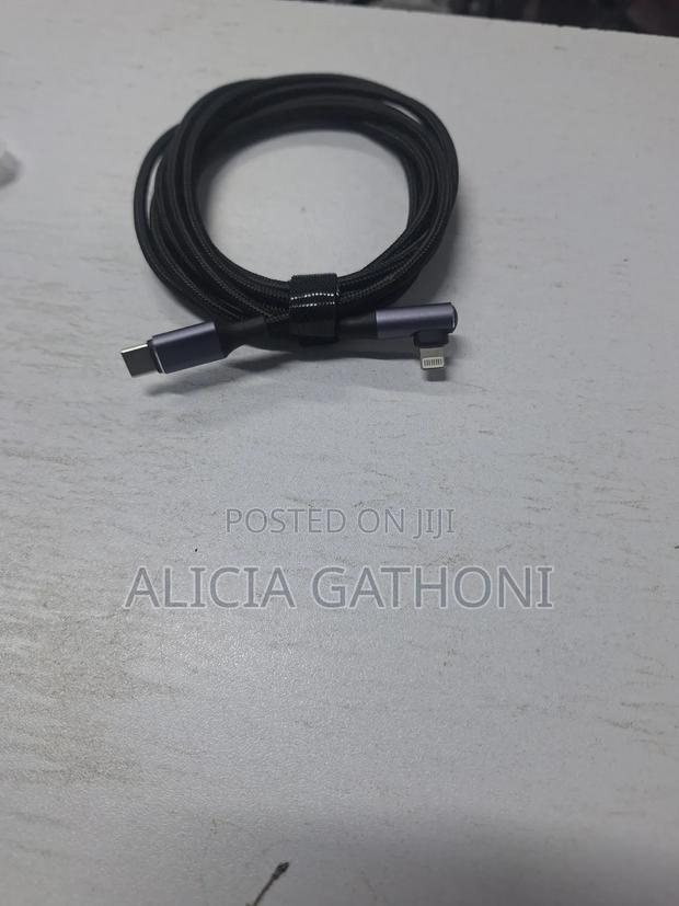 1.5M Type C to Lightning /iPhone Cable - thumbnail 2