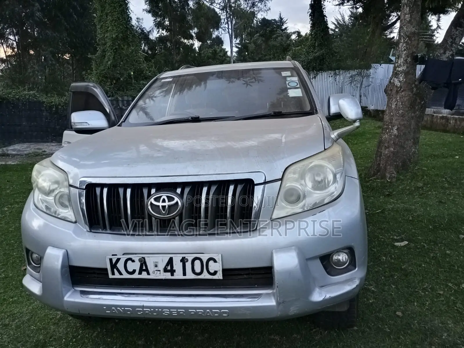 Toyota Land Cruiser Prado 2009 Silver