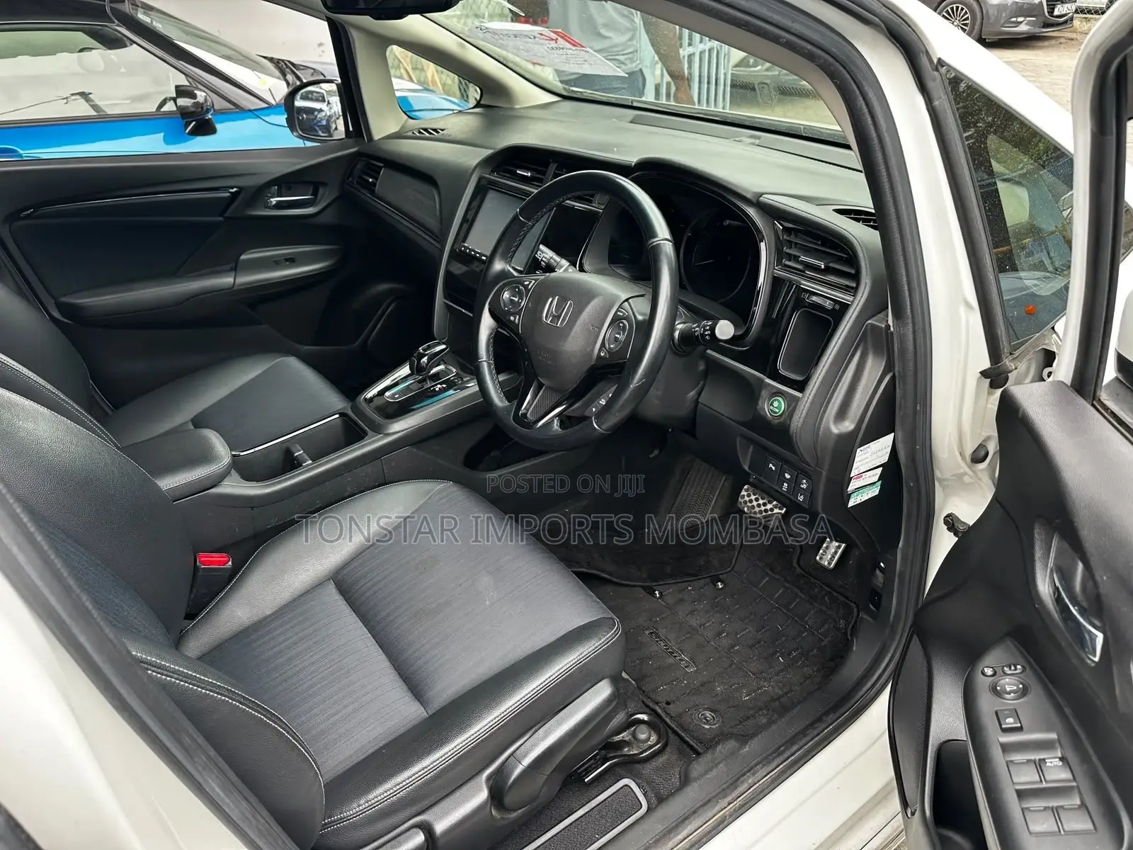 Honda Fit Shuttle 1.5 Hybrid 2WD 2019 White