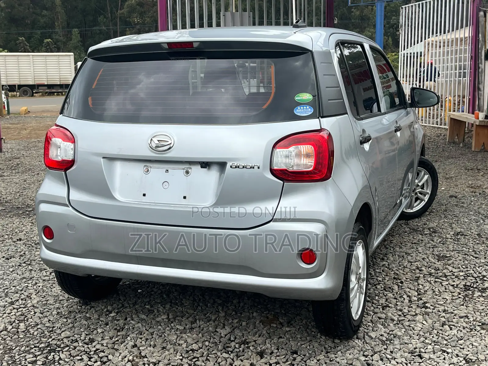 Daihatsu Boon 2018 Silver